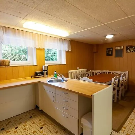 Group House Heine *