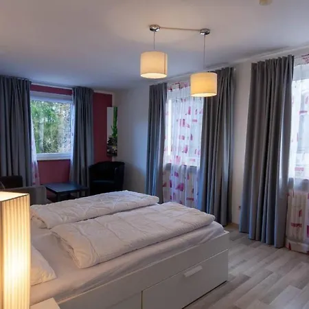 Ferienhaus Group House Heine *